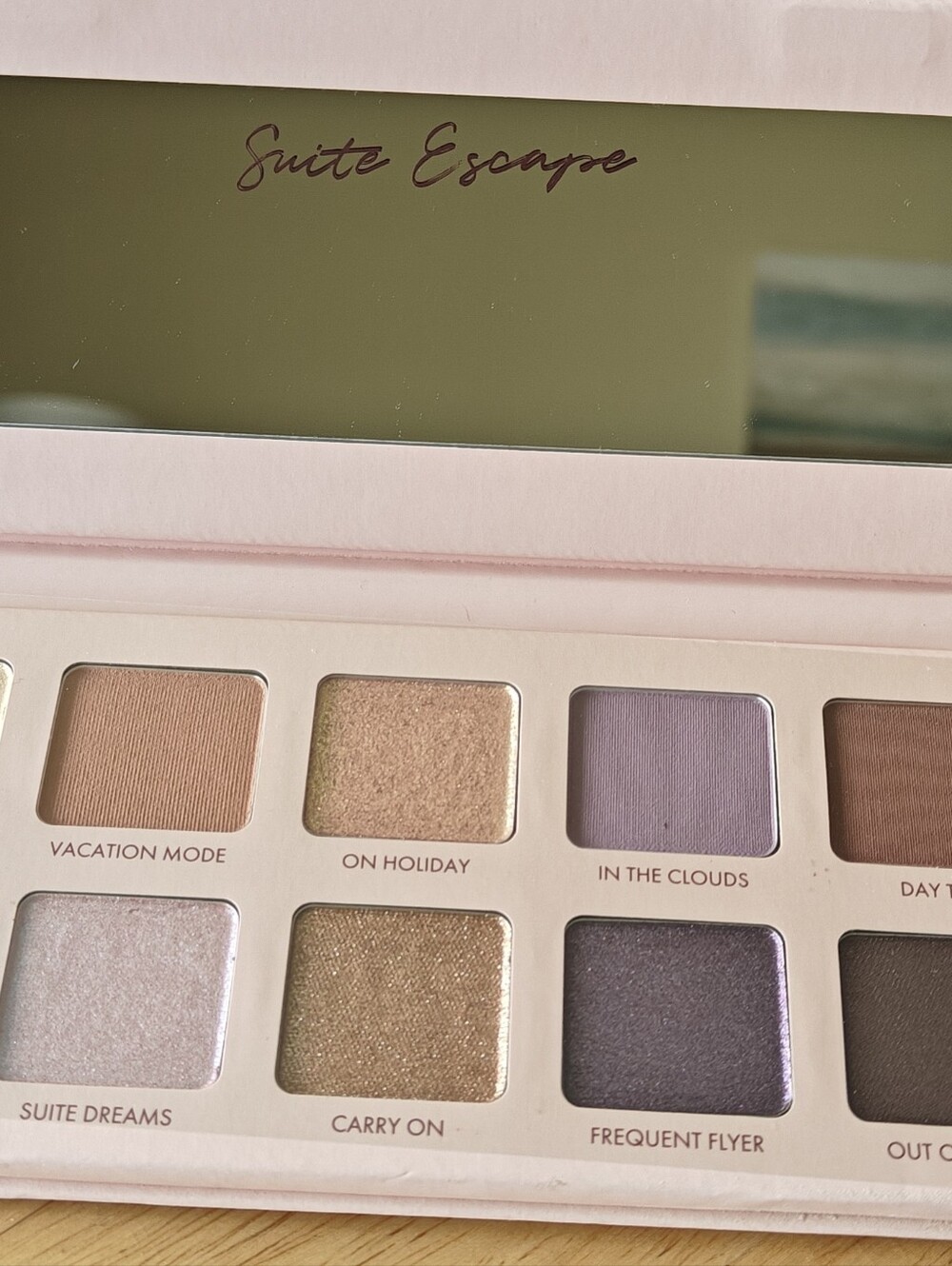Wander Beauty Suite Escape Eyeshadow Palette — Pink, Lavender & Champagne